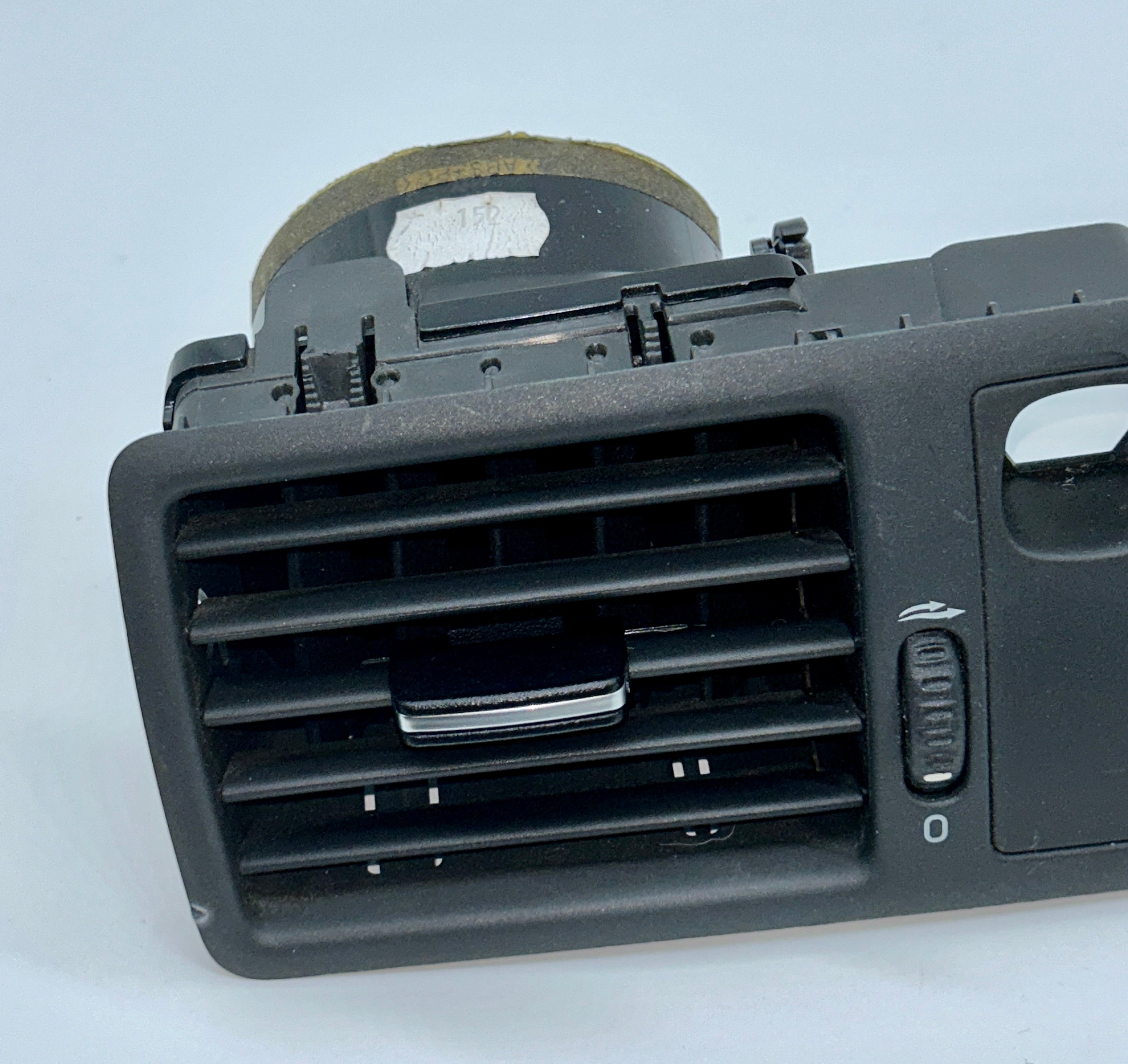 VentTabs Volvo XC90 2002-2014 vent tab replacement