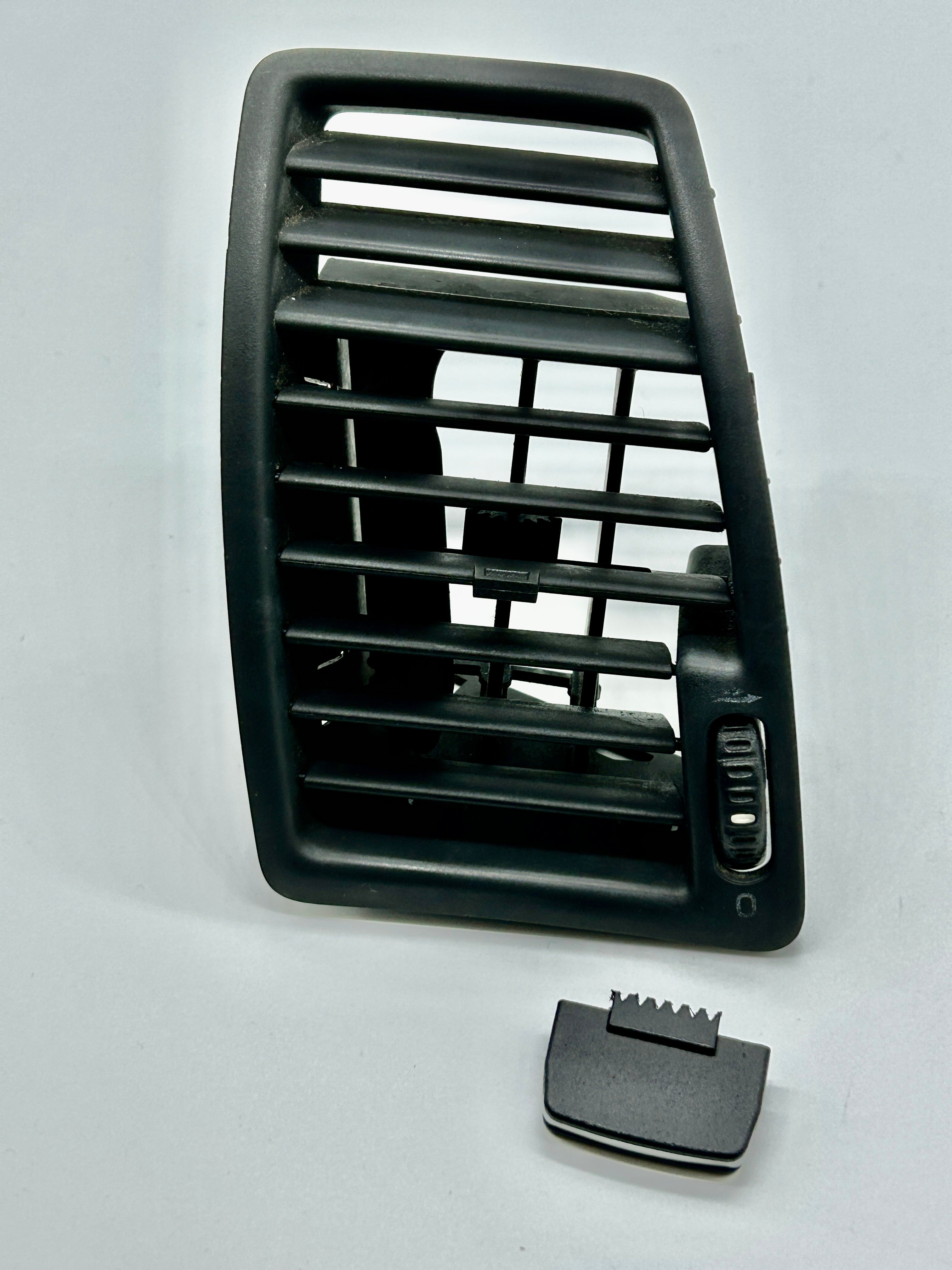 VentTabs Volvo XC90 2002-2014 vent tab replacement